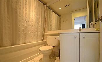 Royal Stays Suites - Blue Jays Way Toronto Extérieur photo