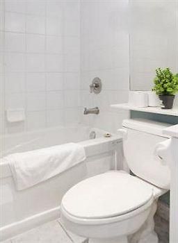 Royal Stays Suites - Blue Jays Way Toronto Extérieur photo
