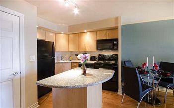 Royal Stays Suites - Blue Jays Way Toronto Extérieur photo