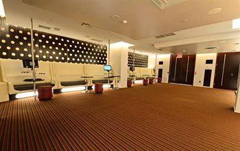 Royal Stays Suites - Blue Jays Way Toronto Extérieur photo