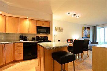 Royal Stays Suites - Blue Jays Way Toronto Extérieur photo
